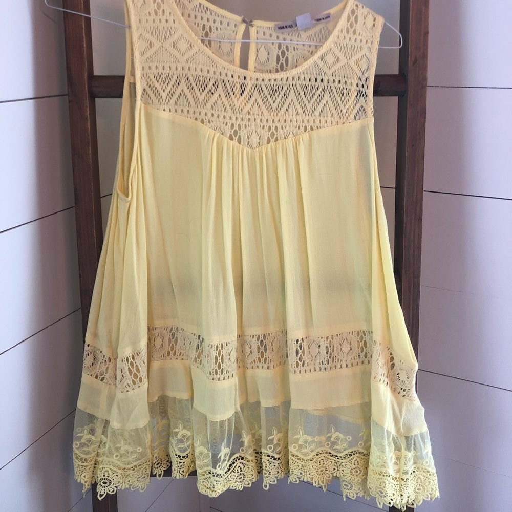 Fashion on earth sleeveless yellow top